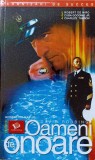 OAMENI DE ONOARE. REGIZOR TILLMAN JR. ACTORI: ROBERT DE NIRO, CUBA GOODING JR., CHARLIZE THERON-DAVID ROBBINS