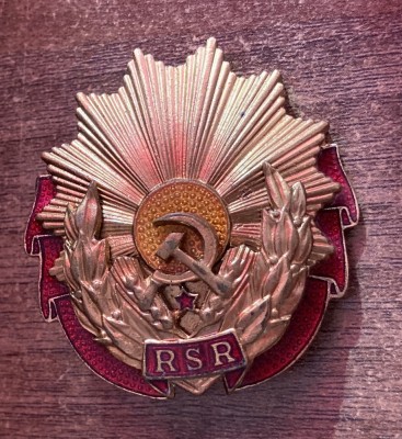 QW15 19 - comunism RSR - Ordinul muncii clasa a III-a foto