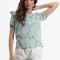 Bluza din vascoza cu imprimeu floral, maneci scurte si volanas