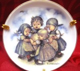 FARFURIE PORTELAN DECOR HUMMEL CU FETITE