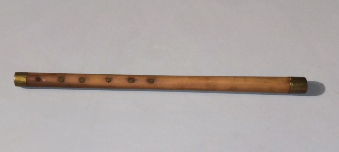 FLUIER DIN LEMN NU CUNOSC GAMA LUNGIME 35 CM