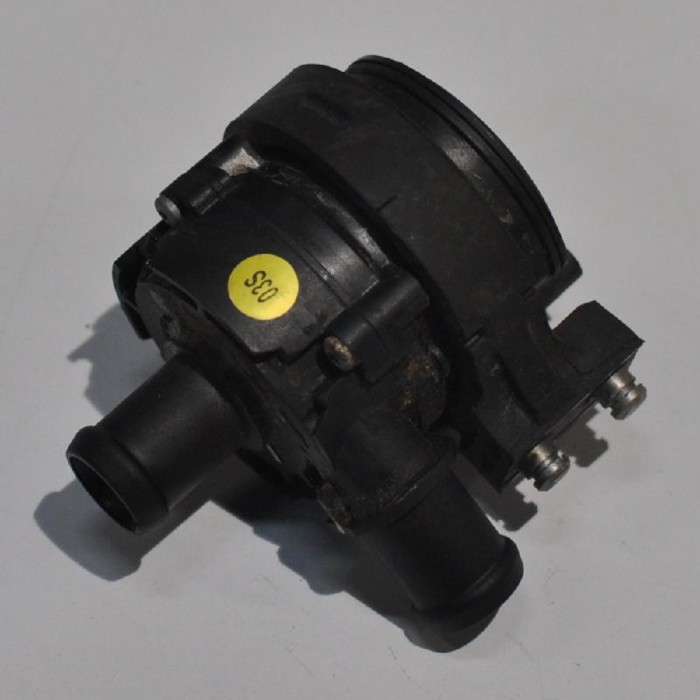 Pompa de apa auxiliara AUDI A3 8V1, 8VK 2012 OEM: 5Q0121599M 1850569