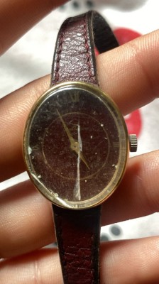 Ceas foarte Vechi foto