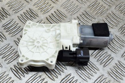 Motor macara geam ușă dreapta față JAGUAR F-PACE X761 2020 OEM: C39789-101 13999118 foto