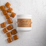 Cumpara ieftin Set lumanare parfumata Caramel Bourbon, suport lumanare, accesoriu elegant pentru stins lumanarea si foarfeca de taiat fitil lumanare