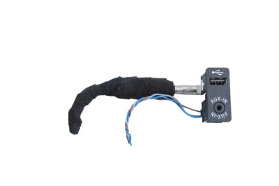 Port USB/AUX-In BMW 4 Coupe F32, F82 2015 OEM: 9229246 25841260 foto
