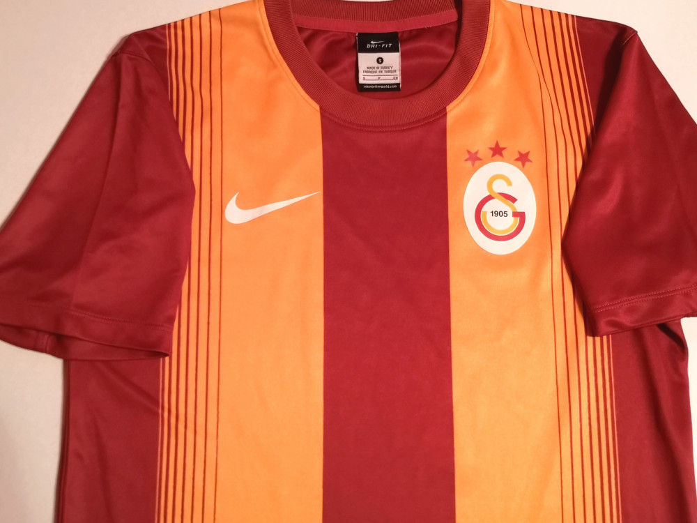 Tricou Nike fotbal - GALATASARAY Istanbul (Turcia) | arhiva Okazii.ro