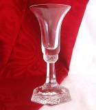 SFESNIC CRISTAL ROSENTHAL CLASSIC ROSE MODEL MARIA DECOR CU TRANDAFIRI ANUL 1975 13.5 CM