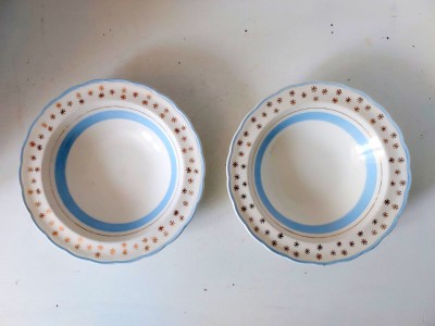 Set 2 farfurii Wood and Sons England anii 60, cu stelute aurii, 16 cm diametru foto