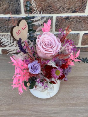 Aranjament floral personalizabil cu trandafiri si plante naturale criogenate si stabilizate foto