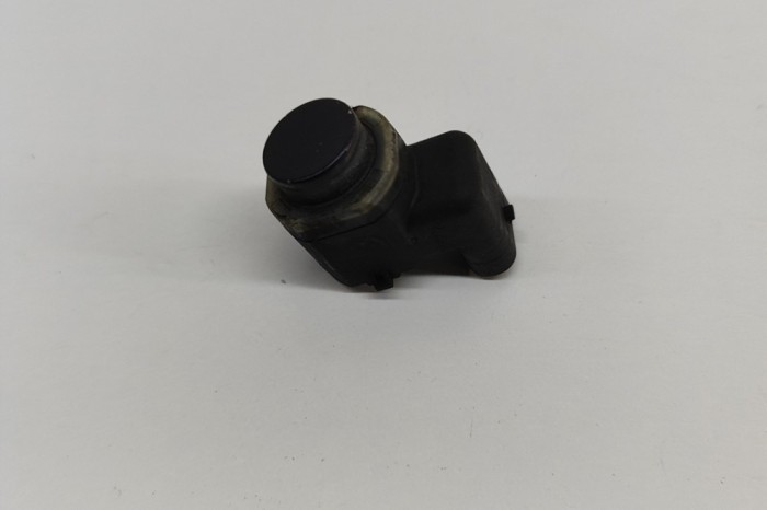 Senzor de parcare spate BMW 7 F01, F02 2011 OEM: 9231283 28431644