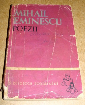 MIHAI EMINESCU - POEZII foto