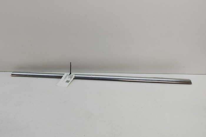 Chedar geam ușă st&acirc;nga spate VOLVO XC70 II 2016 OEM: 31301880 24969885