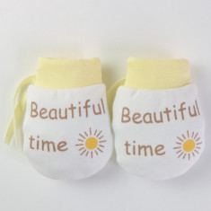 Manusi de protectie pentru bebelusi - Beautiful Time (Marime Disponibila: 0-6