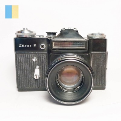 Zenit E cu obiectiv Helios-44-2 58mm f/2 M42 foto