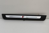 Ornament prag st&acirc;nga față AUDI Q8 4MN 2021 OEM: 4M8947405A 28799661