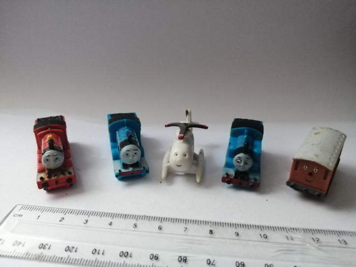 bnk jc Thomas &amp; Friends - lot 5 figurine