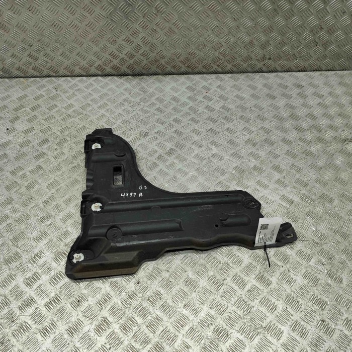 Scut motor dreapta spate OPEL CORSA F 2023 OEM: 9823546880