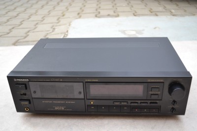 Deck Pioneer CT 447 foto