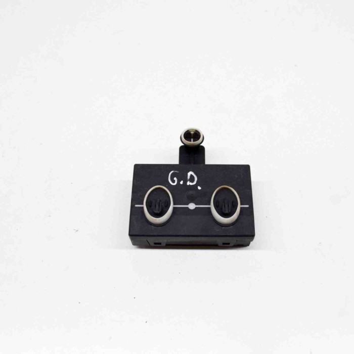 Modul de control ușă dreapta spate AUDI Q5 8R 2015 OEM: 8K0959795G,8K0959795D,A2C7325160400 13892200