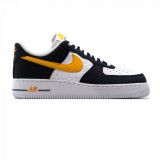 Nike Air Force 1 07 FLC