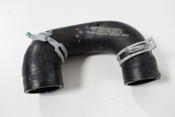 Furtun radiator răcire st&acirc;nga MERCEDES-BENZ C W205 2015 OEM: A2742002982 3301136