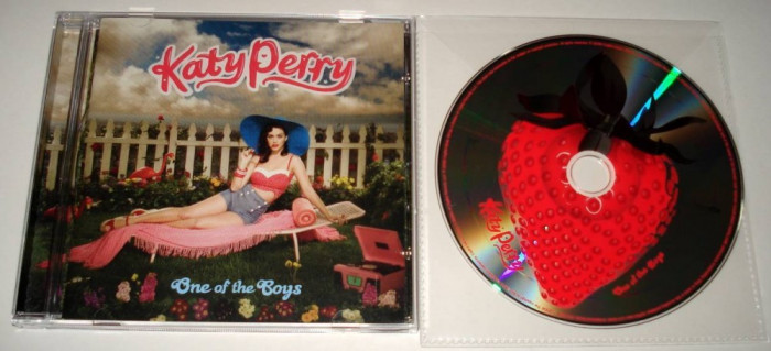 Katy Perry - One Of The Boys CD (2008)