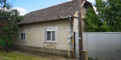 Vand Casa in Apatfalva la doar 11km de la Nadlac si 7,4km de la Mako!! foto