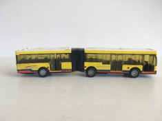 Jucarie autobuz articulat, galben, cu usi care se deschid, 19 cm foto