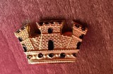 QW9 N 17 - insigna - regalitate - coroana
