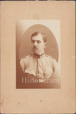 HST P2/185 Poză ofițer rom&amp;acirc;n uniformă model 1912 studio Rembrandt Iassy Iași foto