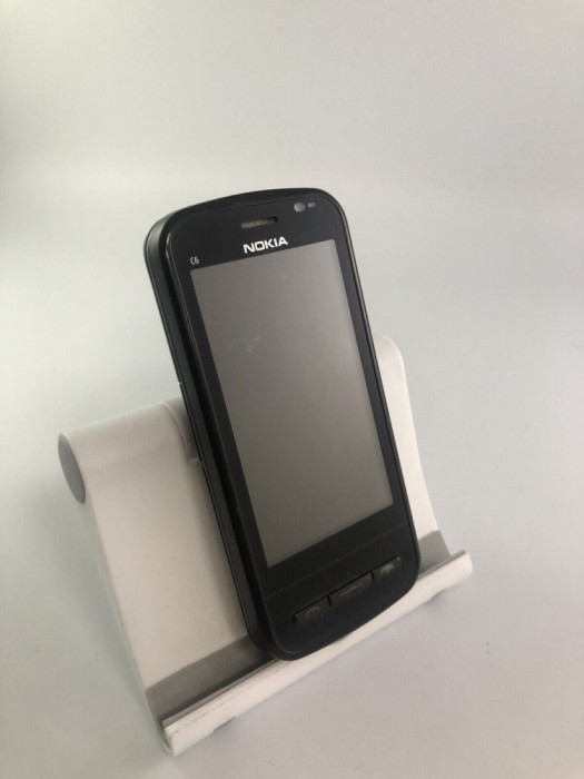Telefon Nokia C6-00 folosit