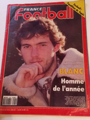 Revista fotbal - &amp;quot;FRANCE FOOTBALL&amp;quot; (01.01.1991) Montpellier-Steaua foto