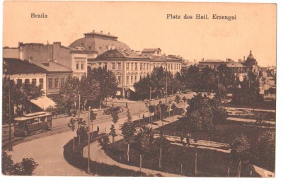 SV * Braila * PIATA SFANTUL ARHANGHEL * TEATRUL * tramvai * masina de epoca foto