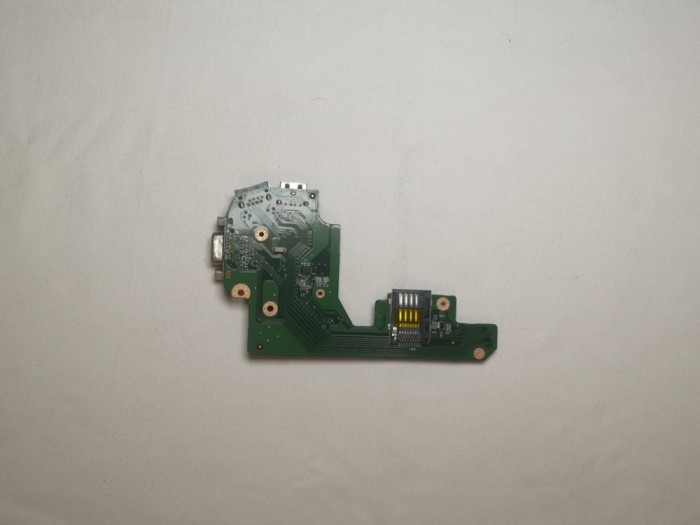 Dell Latitude E5420 Placa USB LAN Ethernet VGA
