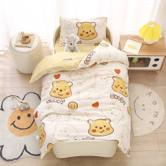 Set lenjerie de pat pentru copii, Lucmark, 7 piese, Bumbac, Umplutura de bumbac, Model ursulet, Multicolor