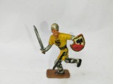 bnk jc Starlux - soldat medieval in alergare
