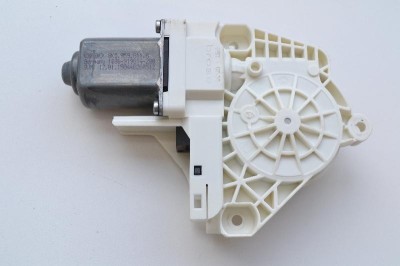 Motor macara geam ușă st&amp;acirc;nga spate AUDI A6 4G2, C7, 4GC 2015 OEM: 8K0959811A 2022268 foto