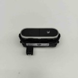 Comutator &icirc;ncălzire scaun MERCEDES-BENZ EQAH243 2022 OEM: A1779056800 | 30341730