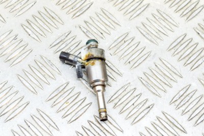 Injector de combustibil AUDI A3 Limousine 8VS, 8VM 2015 OEM: 0261500246,06L906036L 12447424 foto