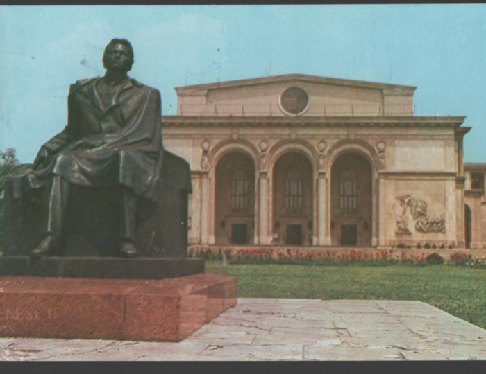 CPI B 11739 CARTE POSTALA - BUCURESTI. OPERA ROMANA, STATUIA LUI GEORGE ENESCU