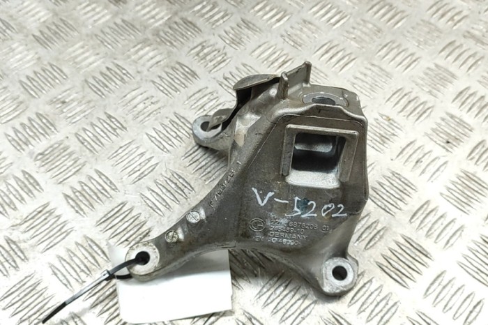 Suport motor dreapta BMW 3 G20, G28 2024 OEM: 6876206 | 31219926