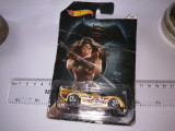 bnk jc Hot Wheels Mattel - masinuta Wonder Woman - in blister