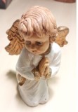 Lucrare sculptură / statueta&rdquo;&Icirc;ngeraș&rdquo; h=10 cm, rasina vopsita