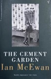 Carte Engleza The Cement Garden Ian McEwan Stare Foarte Buna Carti Straina