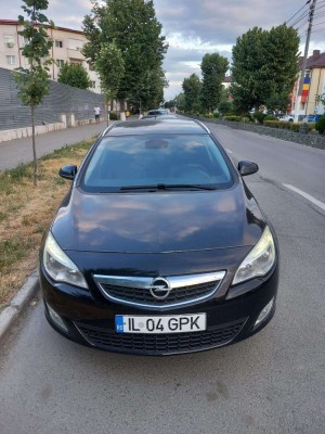 Vand Opel Astra J foto