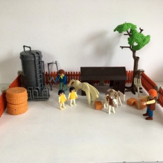 Lot Playmobil Geobra ferma: animale, oameni si accesorii (ce se vede in poze)