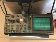 Osciloscop Tektronix 2236 foto