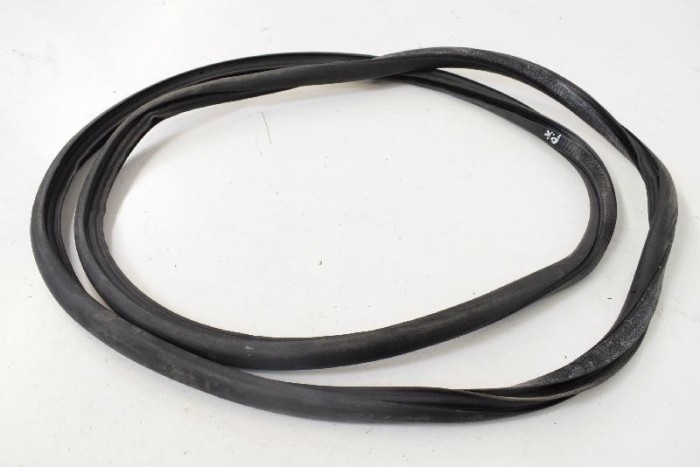 Garnitura ușă st&acirc;nga față SKODA SUPERB II 3T4 2011 OEM: 3T0867365 10609524