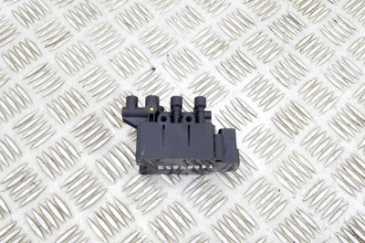 Unitate de control suspensie pneumatică TESLA MODEL S 2017 OEM: 1027919-00-B 13584852 foto